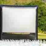 5 Things to Consider When Buying an Inflatable Screen and Projector