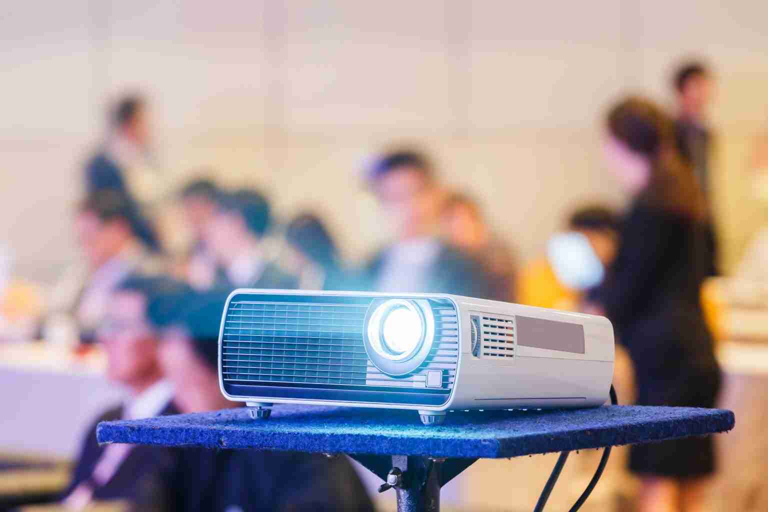 what-is-a-projector-hush-box-reduce-heat-and-noise-outdoor-movie